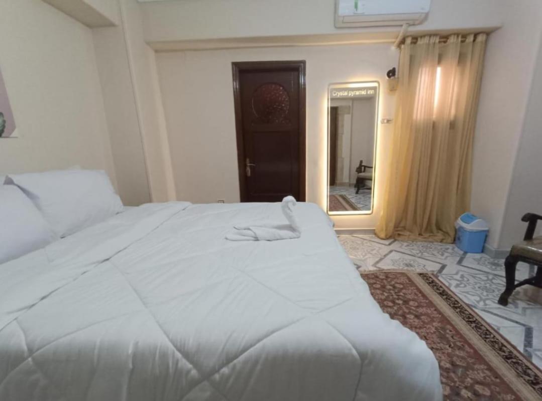 Hotel Pyramid View Gh Kafret el-Gabal Exterior foto