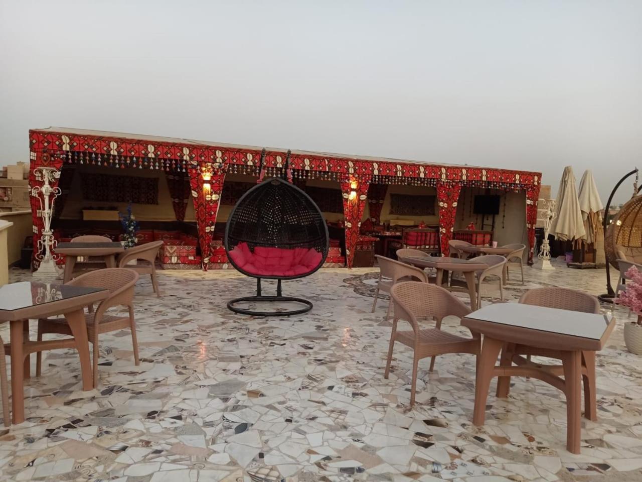 Hotel Pyramid View Gh Kafret el-Gabal Exterior foto