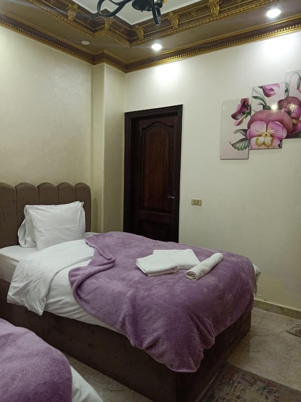 Hotel Pyramid View Gh Kafret el-Gabal Habitación foto